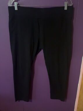 Women’s Black Capri leggings